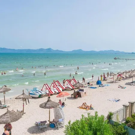 With Spectacular Sea Views *